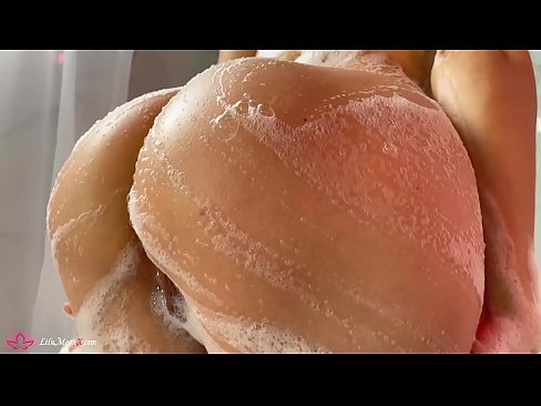 ❤️ Morena se masturba el coño con un vibrador hasta alcanzar un intenso orgasmo en la ducha ️ Porno ruso en es.pornovore.ru ❌️❤️❤️❤️❤️❤️❤️❤️